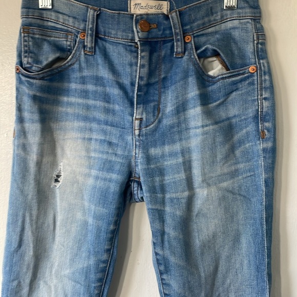 Maxwell high rise skinny Distressed Jeans - Picture 5 of 11